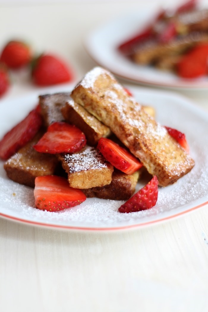 French Toast Sticks mit Erdbeeren